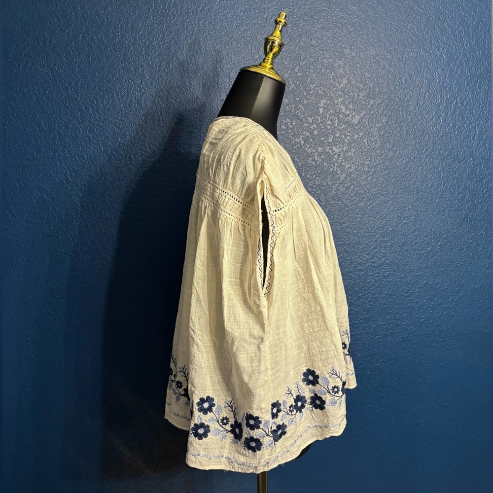 2/$40 MAX STUDIO nwt “linen” sleeveless embroidered half-button floral top - Picture 8 of 16